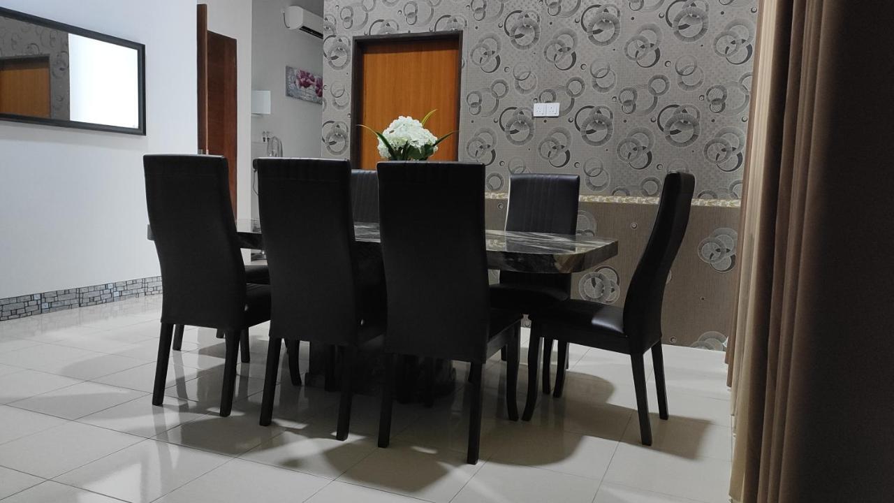 Fra Rumah percutian